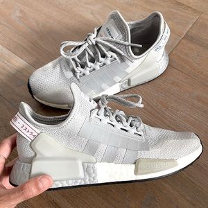 ADIDAS NMD_R1 V2 SHOES